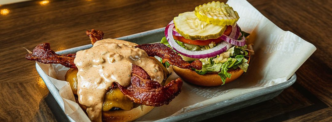 Signature Victory Burger at Circa Las Vegas