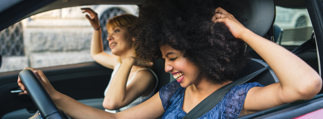 Girlfriends on Las Vegas Road Trip