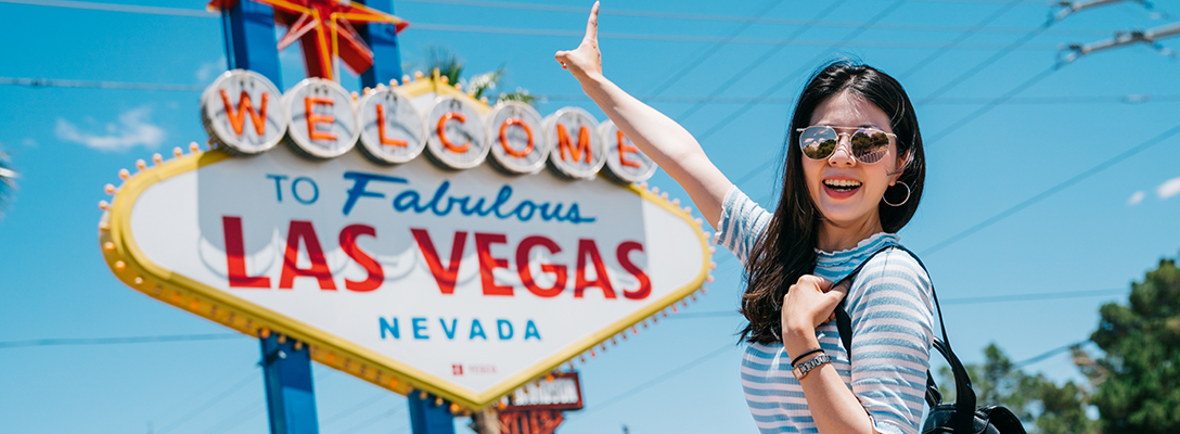 hot Vegas tourists